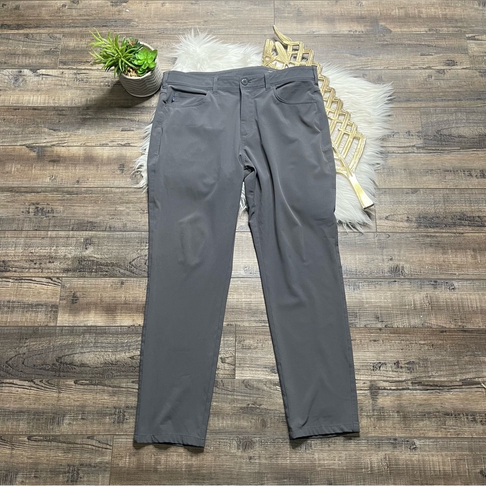 Mizzen + Main Gray Performance Pant